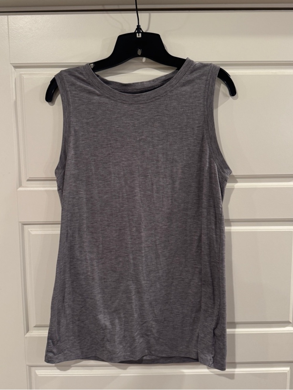 Athleta Women’s Shirt Tank Siro Twist Sleeveless Heather Gray Size Medium